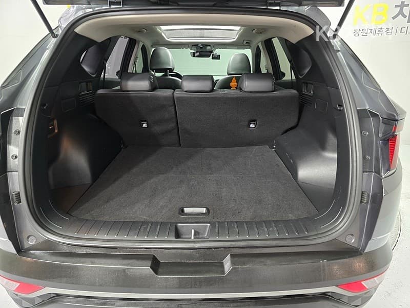 Hyundai The All New Tucson Hybrid(NX (Lexus SUV)4)1.6T HEV Premium - 10