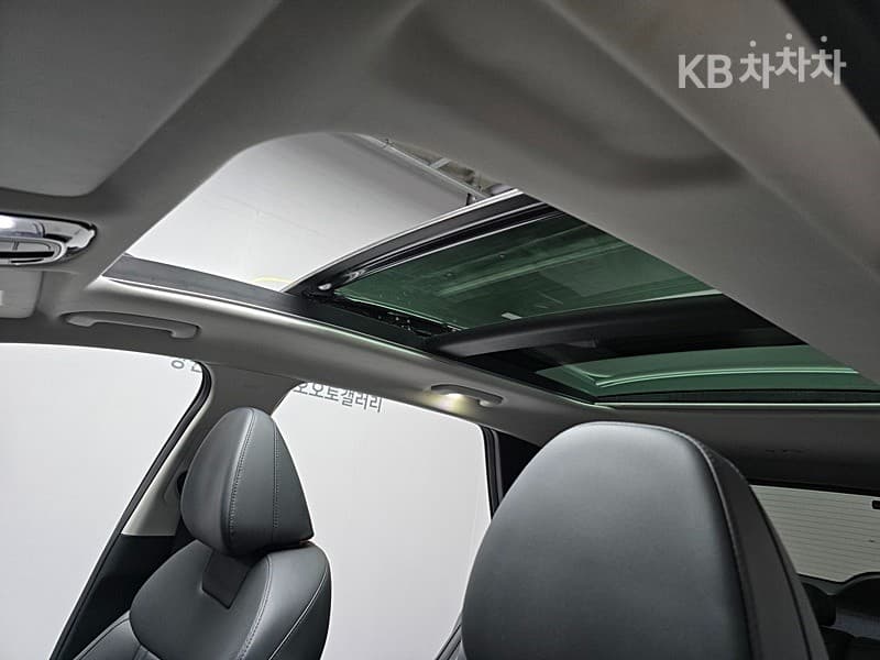 Hyundai The All New Tucson Hybrid(NX (Lexus SUV)4)1.6T HEV Premium - 11