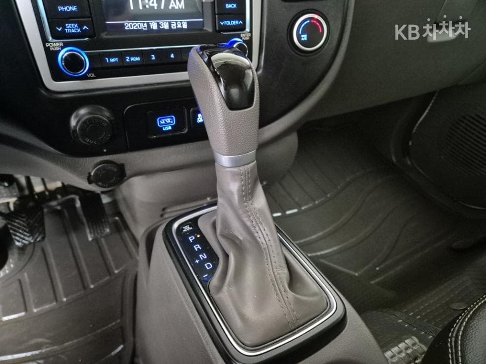 Хюндай Porter 2LPG Box Truck Удължено междуосие Super Cab Стил - 7