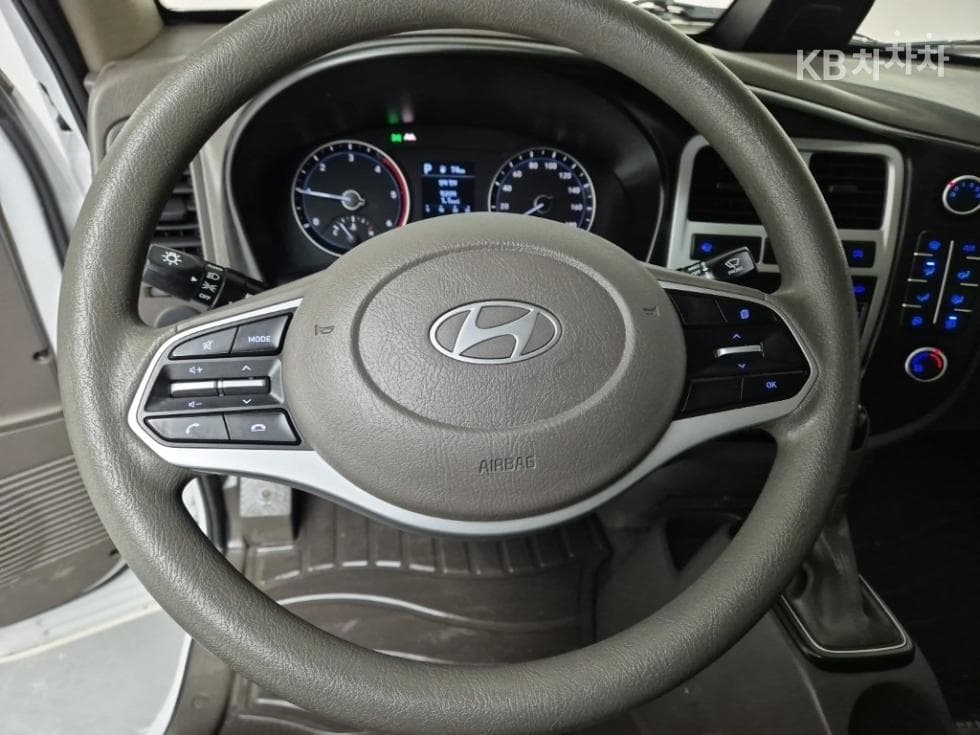 Хюндай Porter 2LPG Box Truck Удължено междуосие Super Cab Стил - 8