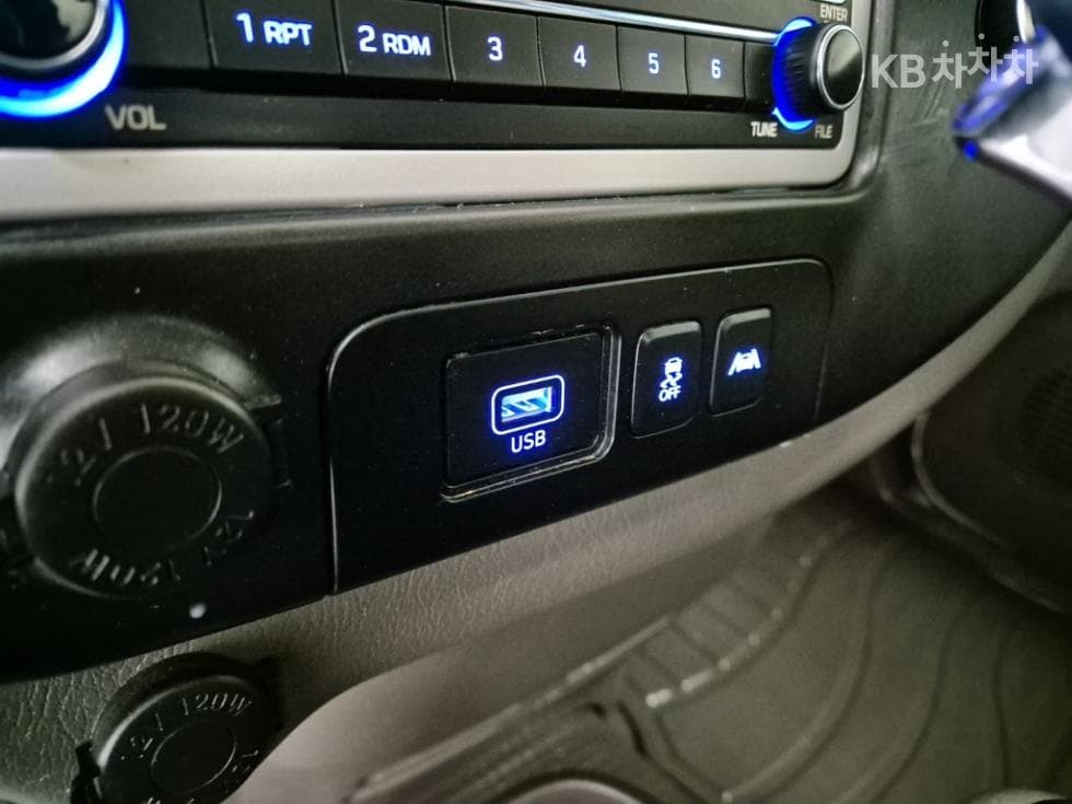 Хюндай Porter 2LPG Box Truck Удължено междуосие Super Cab Стил - 13