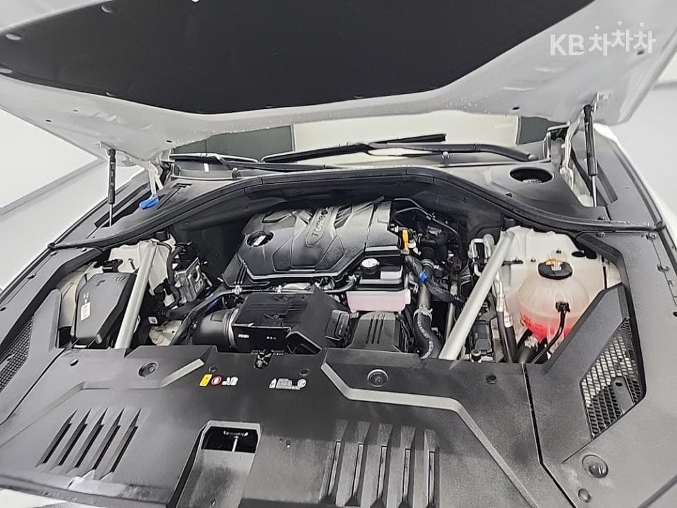 Дженезис GV70Бензин 2.5T AWD - 5