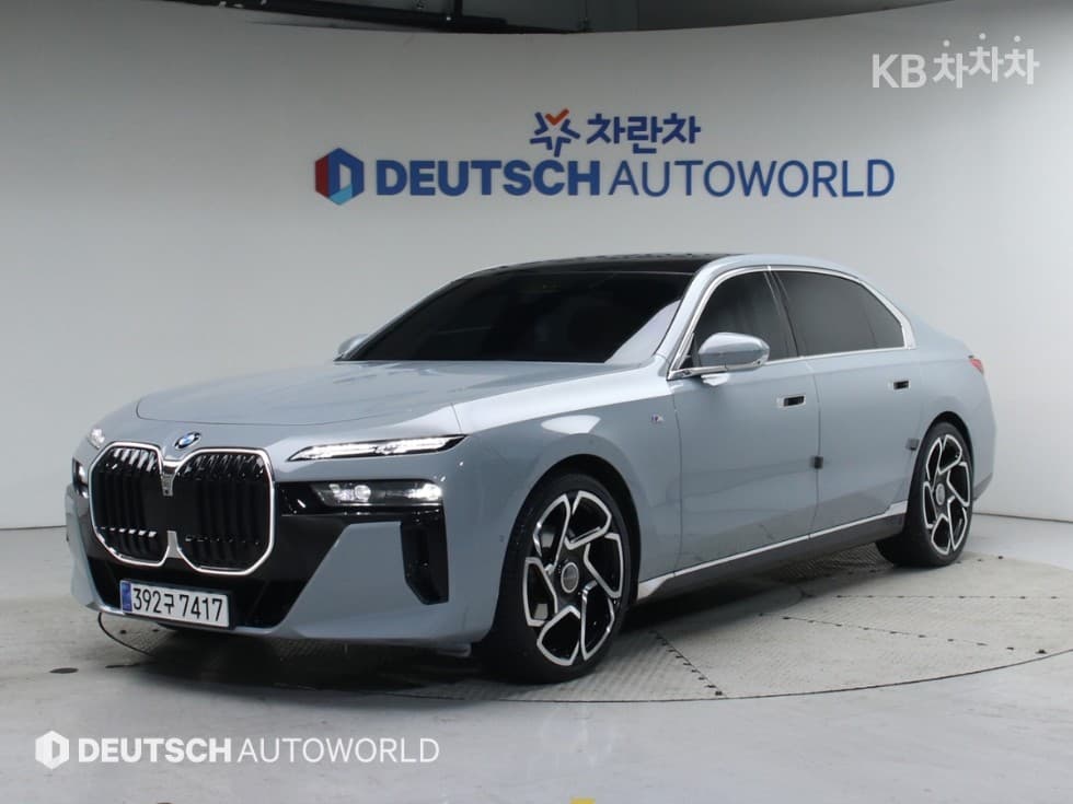 BMW 7시리즈(G70) 740d xDrive M Sport Executive - Image 1