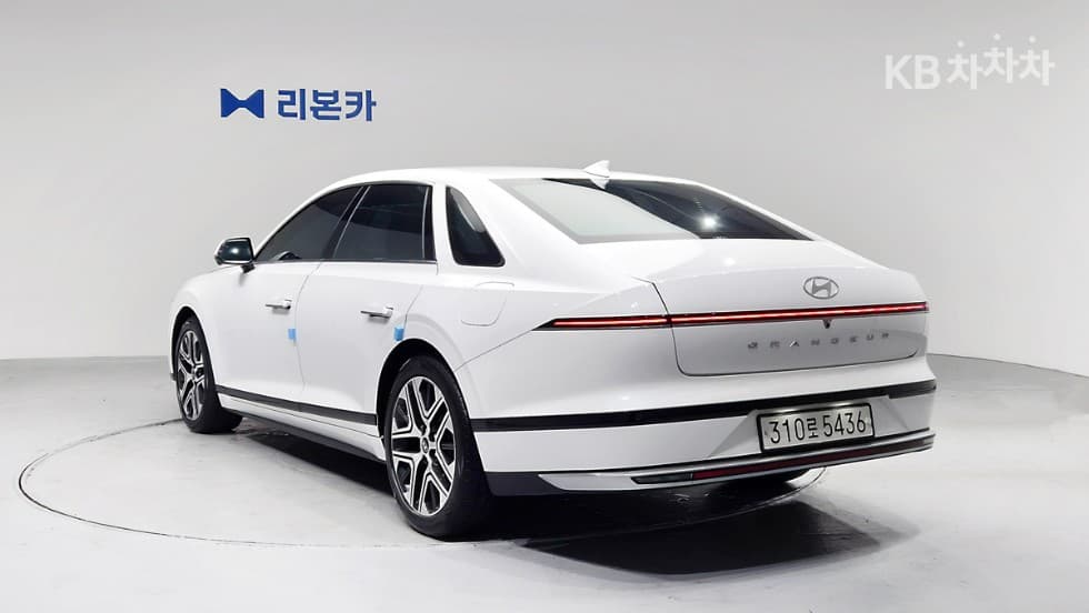 Хюндай Ди Всеново Grandeur (Azera) Хибрид1.6 Турбо Бензин Exclusive - 6