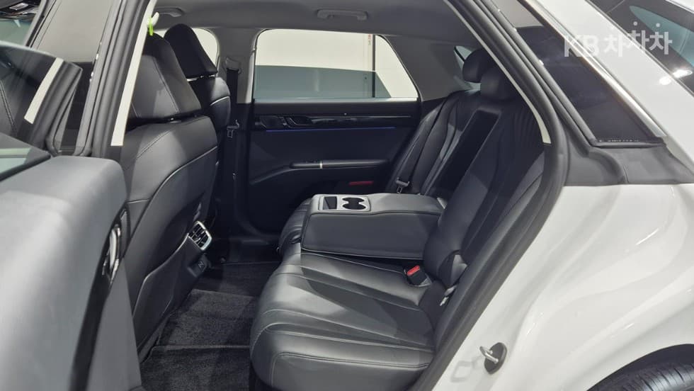 Хюндай Ди Всеново Grandeur (Azera) Хибрид1.6 Турбо Бензин Exclusive - 8