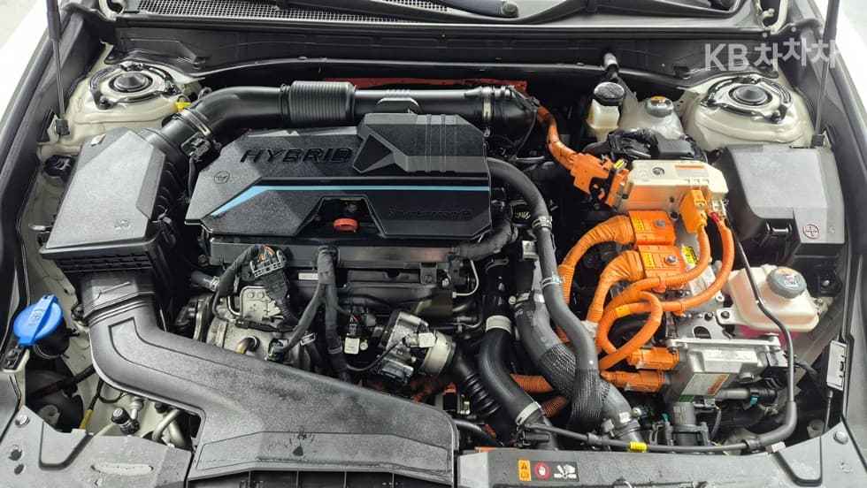 Хюндай Ди Всеново Grandeur (Azera) Хибрид1.6 Турбо Бензин Exclusive - 24