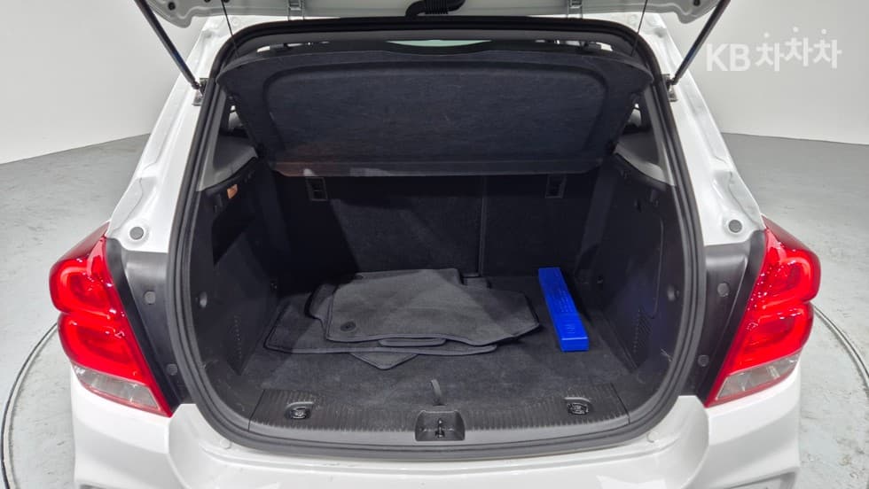 Джи Ем Корея The New (фейслифт) Trax1.6 Дизел Premier - 22