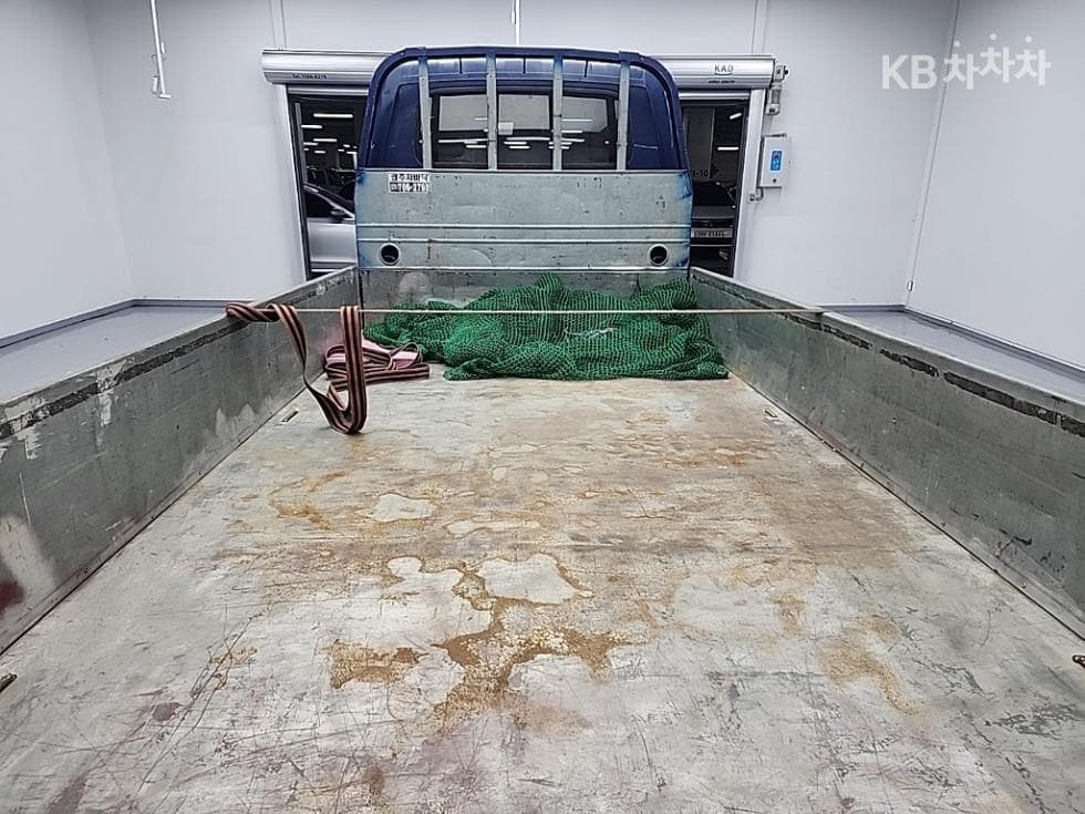 Киа Бонго 3 (лек)1.2Тон Удължено междуосие 표준캡 CRDi Noblesse - 14