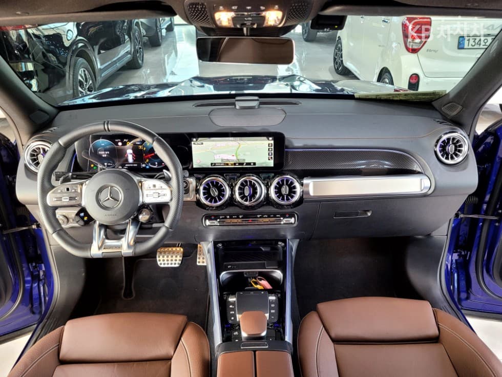 Mercedes-Benz GLB(X247)M-AMG GLB 35 4Matic - 7