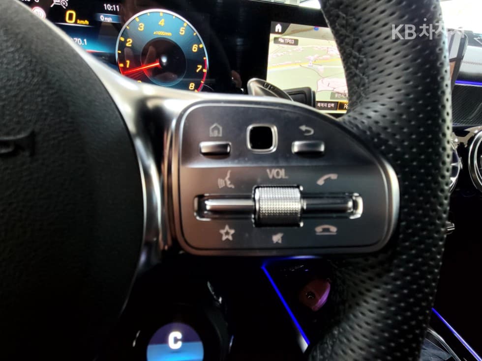 Mercedes-Benz GLB(X247)M-AMG GLB 35 4Matic - 14