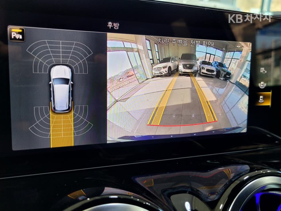 Mercedes-Benz GLB(X247)M-AMG GLB 35 4Matic - 18