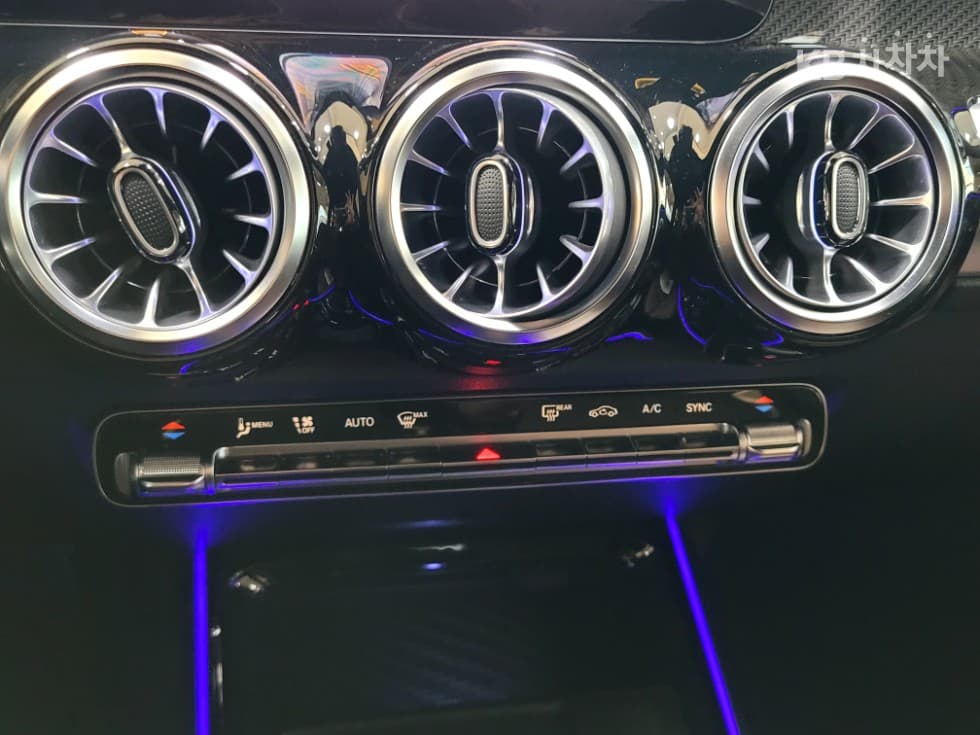 Mercedes-Benz GLB(X247)M-AMG GLB 35 4Matic - 19