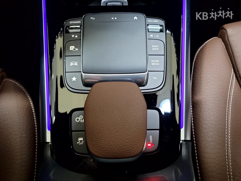 Mercedes-Benz GLB(X247)M-AMG GLB 35 4Matic - 20