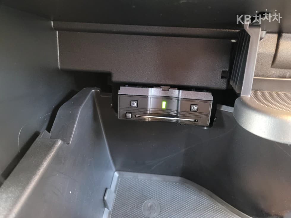 Mercedes-Benz GLB(X247)M-AMG GLB 35 4Matic - 21