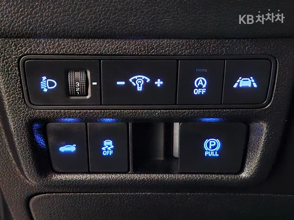 Hyundai Sonata (DN8)2.0 Premium 패밀리 - 15