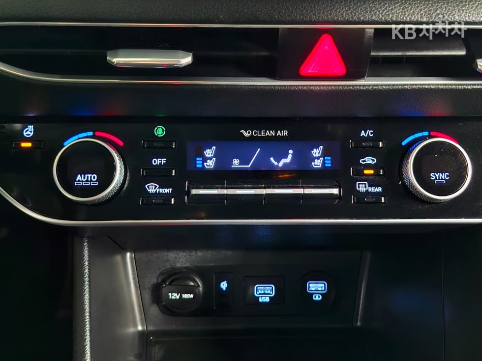 Hyundai Sonata (DN8)2.0 Premium 패밀리 - 12