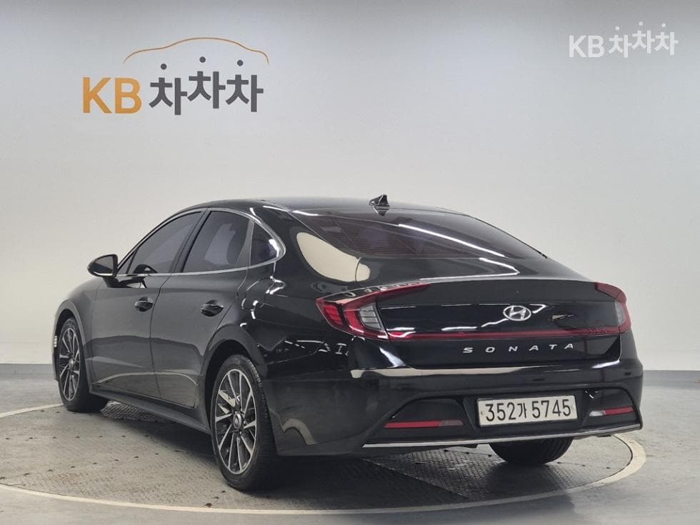 Hyundai Sonata (DN8)2.0 Premium 패밀리 - 2