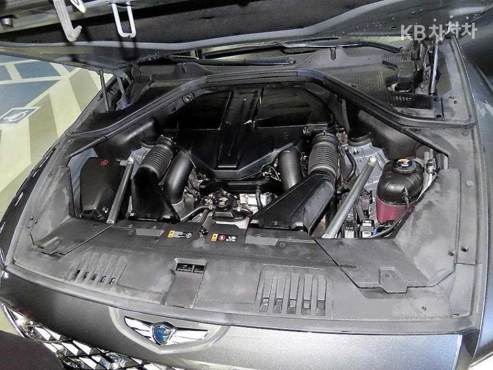 Genesis GV803.5 Turbo Gasoline AWD - 19