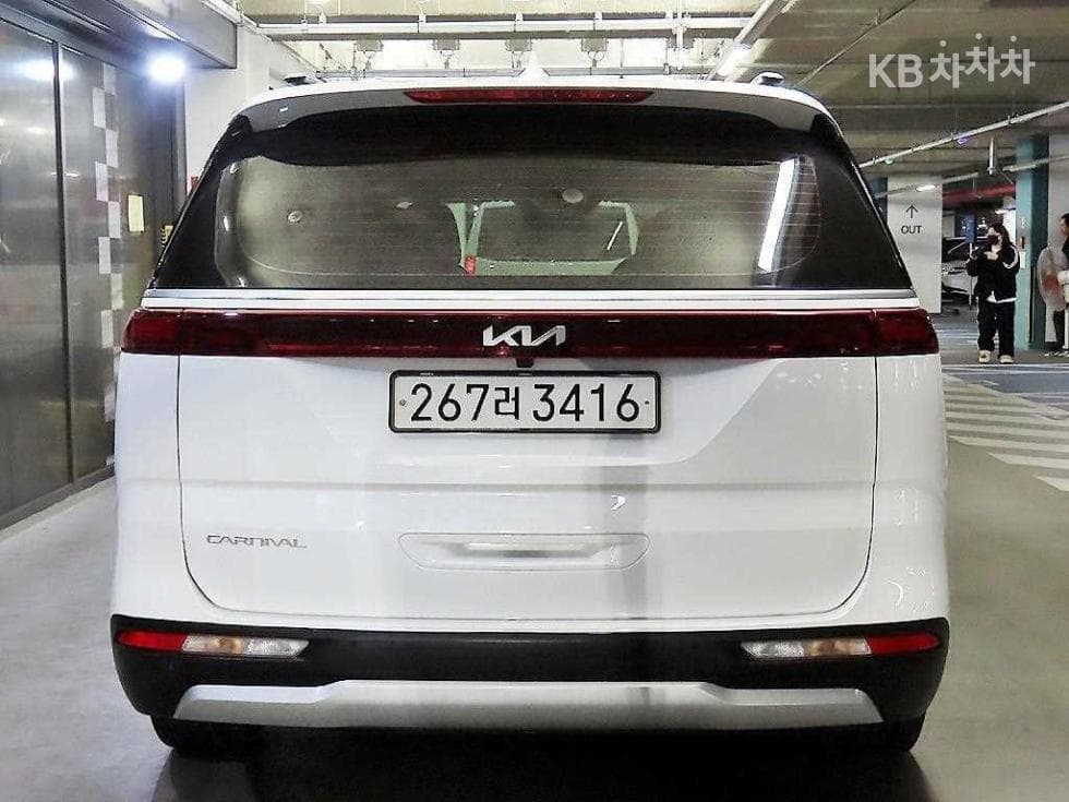 Kia Carnival 4th generationD2.2 9-seater Prestige - 5