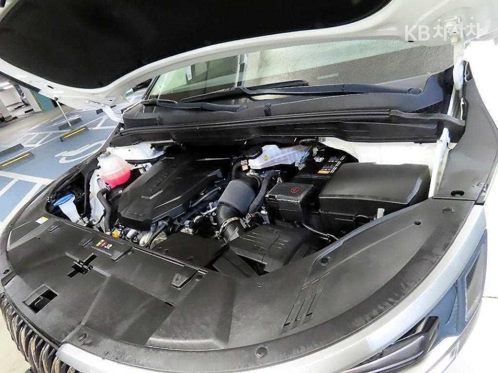 Kia Carnival 4th generationD2.2 9-seater Prestige - 19