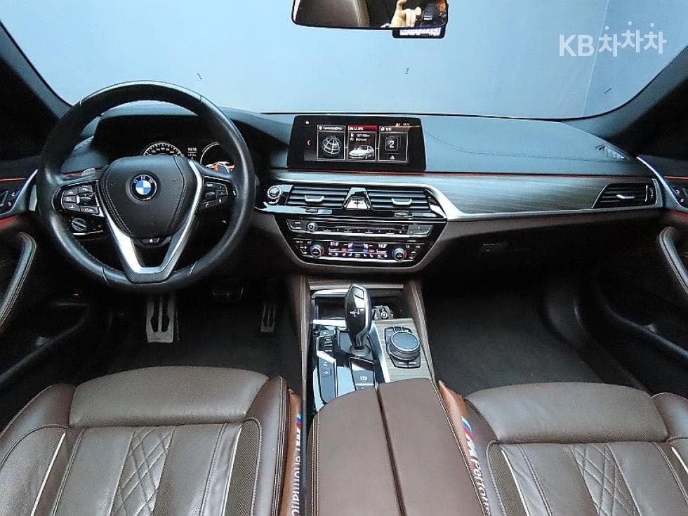 BMW 올Нов5 Серия (G30)520d M Sport Plus - 6