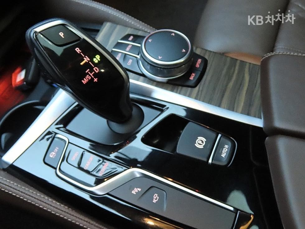BMW 올Нов5 Серия (G30)520d M Sport Plus - 9