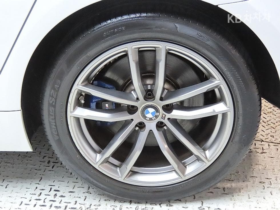 BMW 올Нов5 Серия (G30)520d M Sport Plus - 20