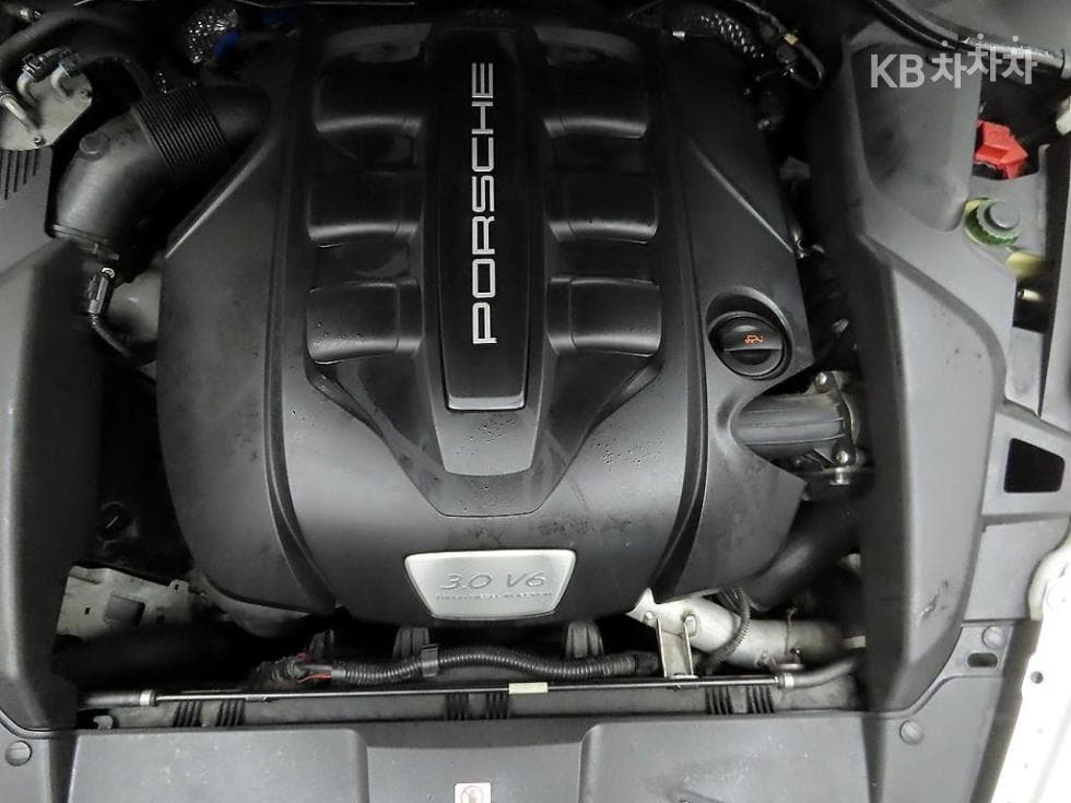 Porsche New Cayenne(958)3.0 Diesel 958 - 20