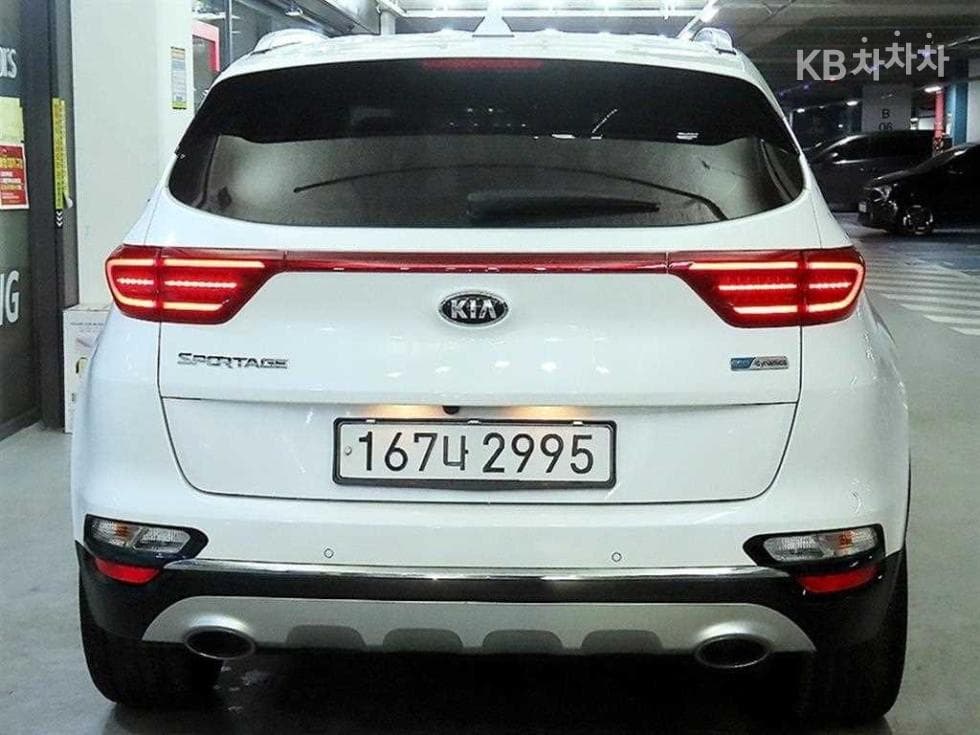 Kia Sportage 더 볼드2.0 Diesel 2WD Prestige - 5
