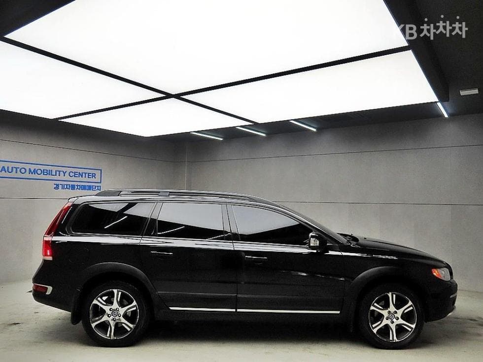 Volvo XC70D5(Дизел) 3-토 поколение - 2