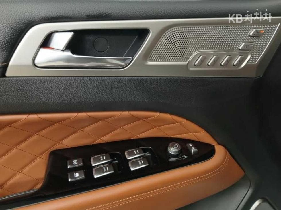 KG Mobility G4 Rexton2.2 4WD 유라시아 에디션 - 10