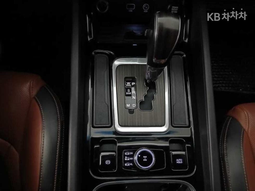 KG Mobility G4 Rexton2.2 4WD 유라시아 에디션 - 14