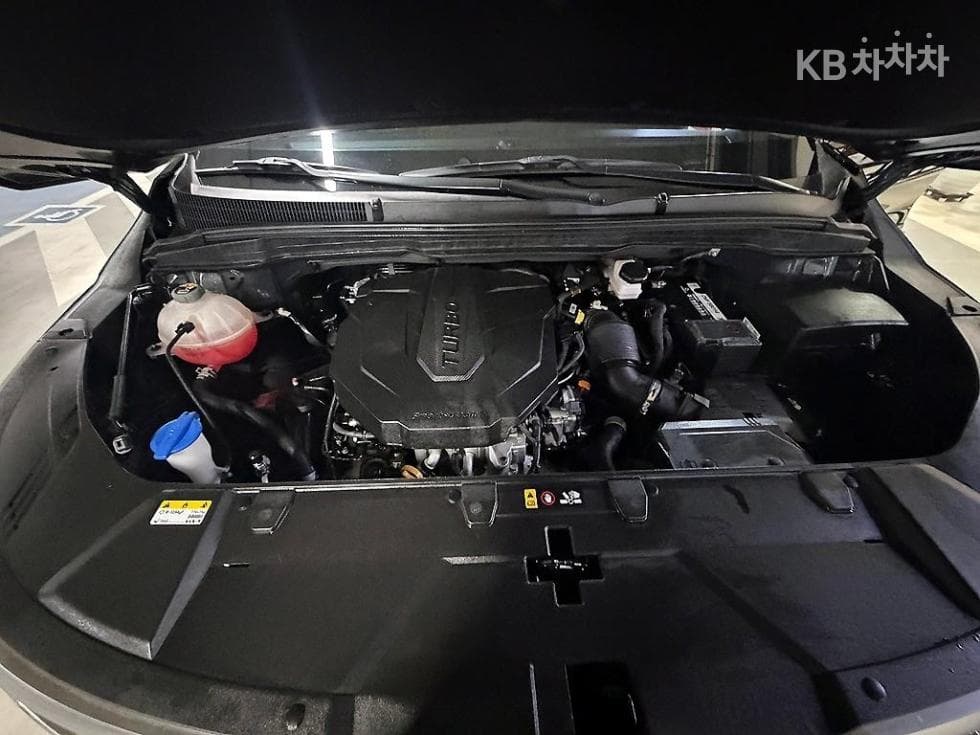 Kia Carnival 4th generationD2.2 9-seater Noblesse - 19