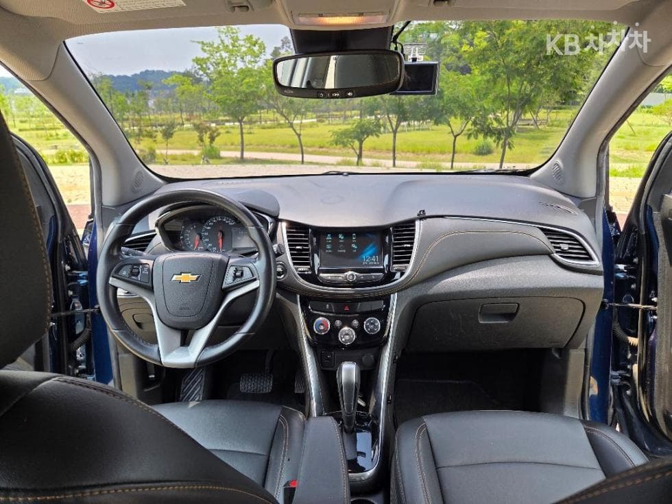 GM Korea The New (facelift) Trax1.4 Premier - 12