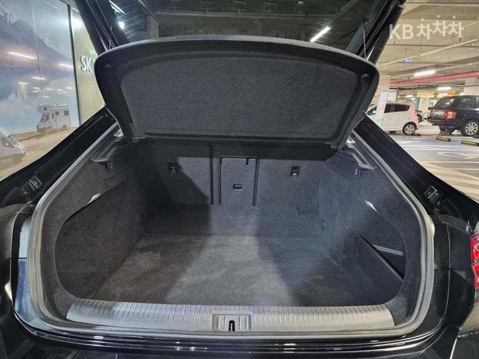 Volkswagen Arteon2.0 Turbo Diesel Injection 4WD Elegance Prestige - 18
