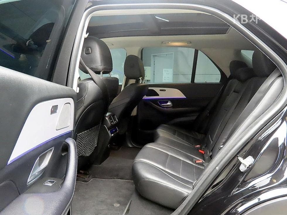 Mercedes-Benz GLE (V167)300 d 4Matic - 6