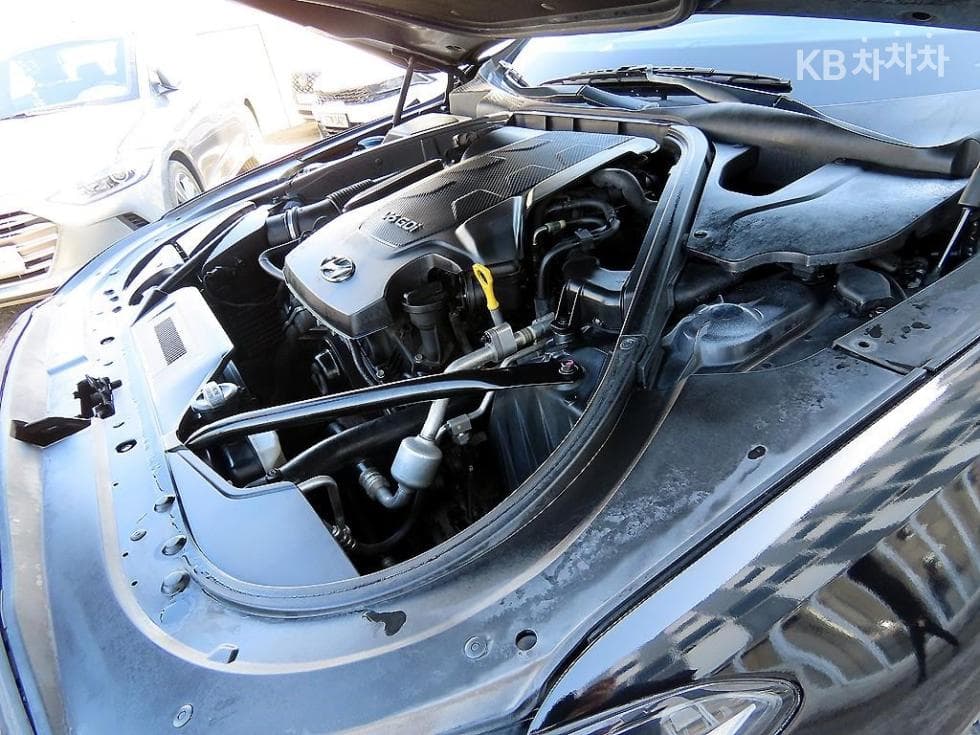 Hyundai GenesisDHG330 Modern - 18
