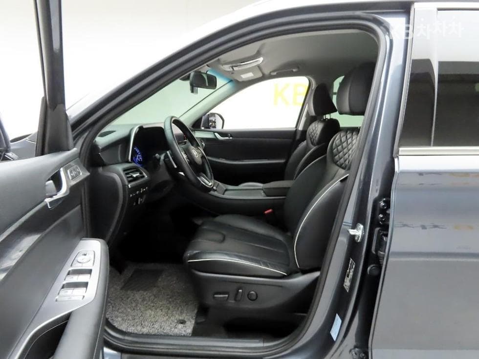 Hyundai Palisade3.8 Gasoline 7-seater (Limousine) AWD Prestige - 11