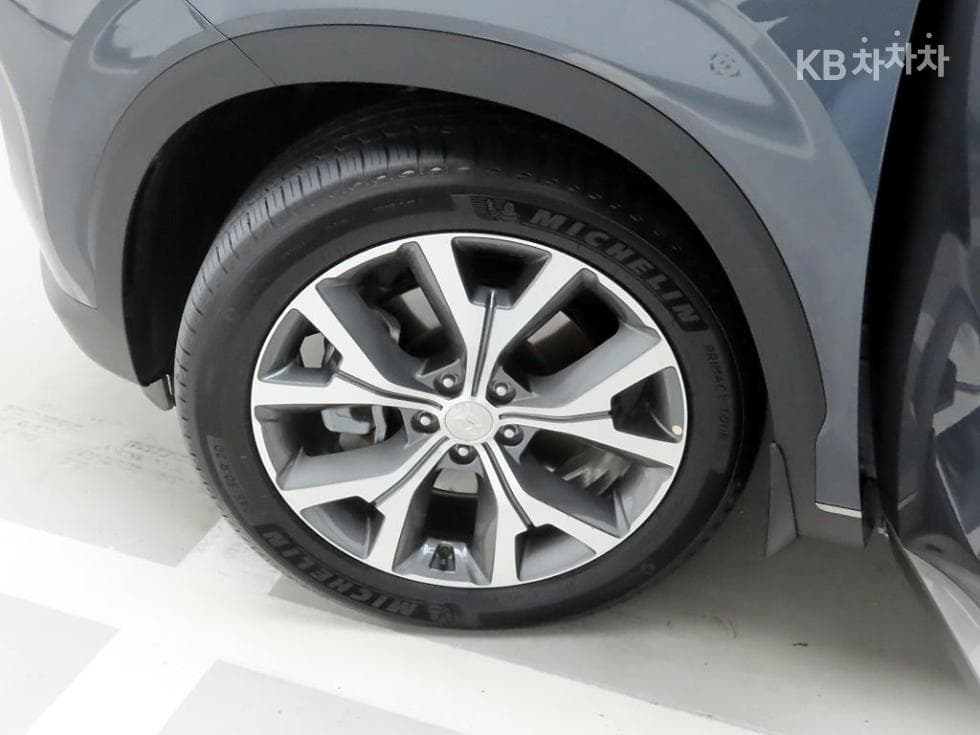 Hyundai Palisade3.8 Gasoline 7-seater (Limousine) AWD Prestige - 19