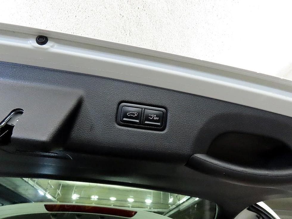 Kia Carnival 4th generationD2.2 9-seater Signature - 15