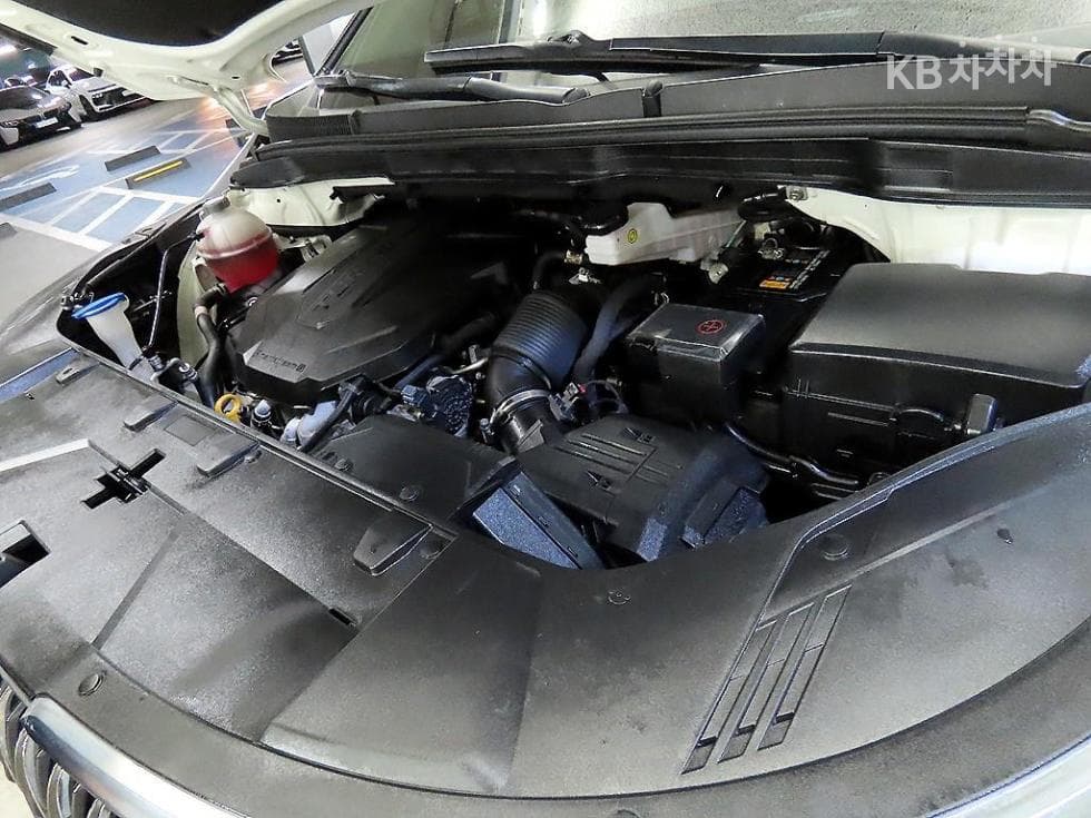 Kia Carnival 4th generationD2.2 9-seater Signature - 19
