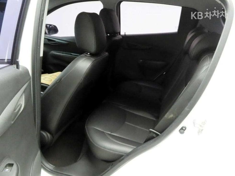 GM Korea The Next SparkLTZ - 15