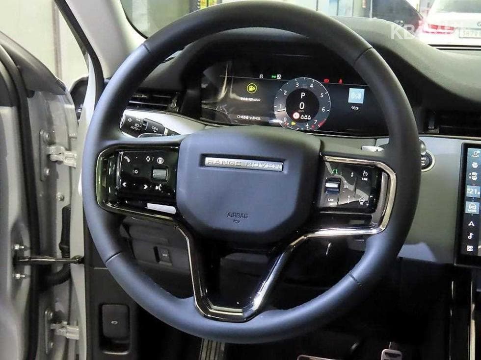 Land Rover New Range Rover Evoque2.0 P250 Dynamic SE - 8