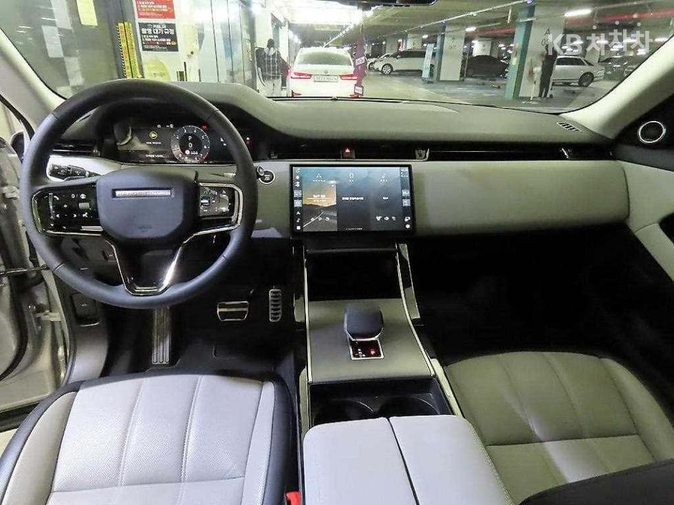 Land Rover New Range Rover Evoque2.0 P250 Dynamic SE - 10