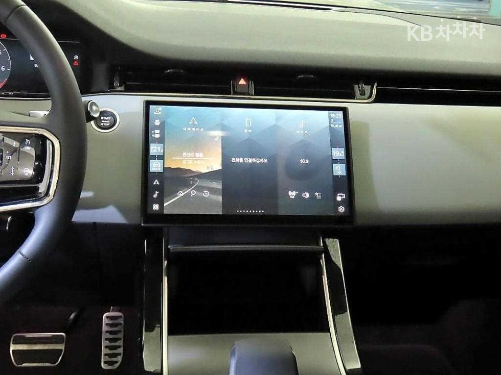 Land Rover New Range Rover Evoque2.0 P250 Dynamic SE - 11
