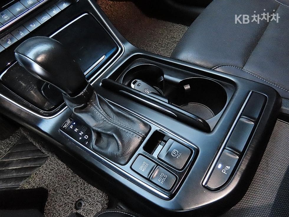 Hyundai Grandeur (Azera)IG2.4 Premium Special (special feature/edition) - 9