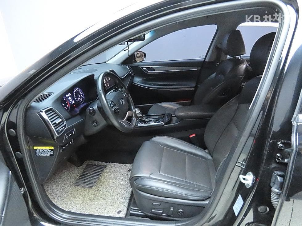 Hyundai Grandeur (Azera)IG2.4 Premium Special (special feature/edition) - 10