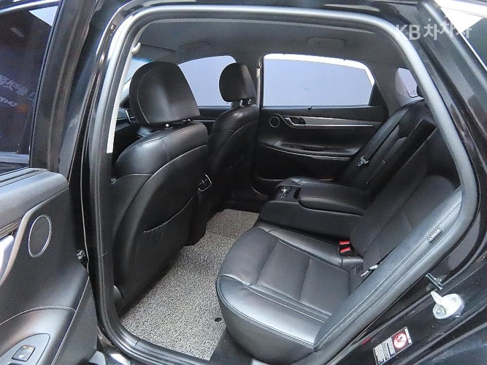 Hyundai Grandeur (Azera)IG2.4 Premium Special (special feature/edition) - 11