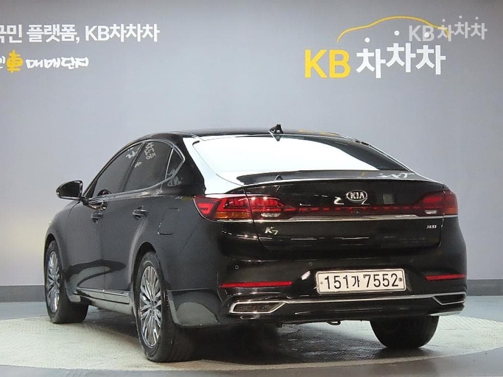 Kia K7 Premiere3.0 GDi Noblesse - 4
