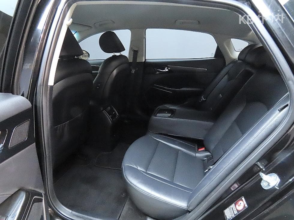 Kia K7 Premiere3.0 GDi Noblesse - 11
